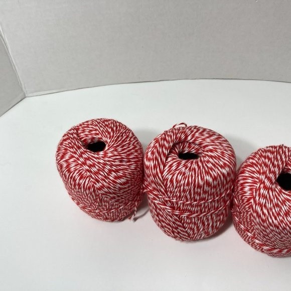 12 Aunt Lydia's Baker's Cotton Crochet Thread Red - Picture 3 of 13